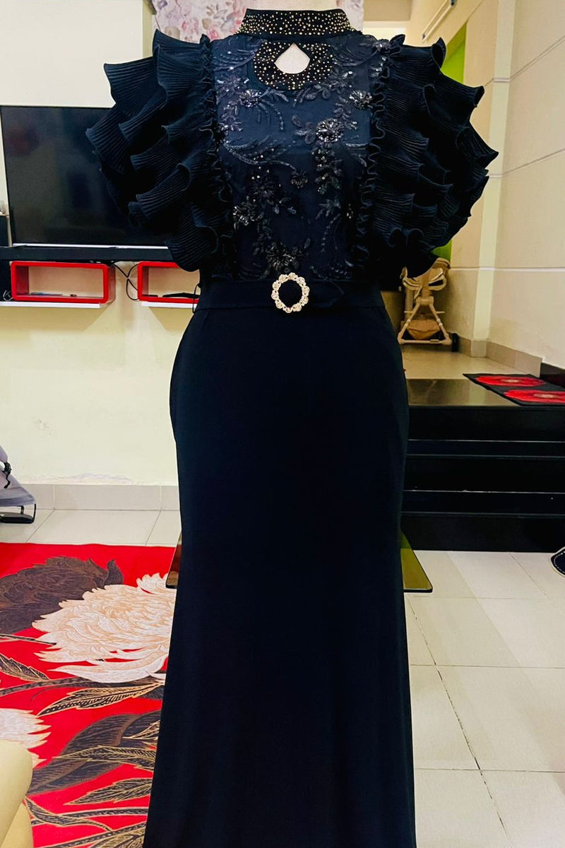 Elegant Mermaid Evening Gown with Beaded Bodice and Dramatic Ruffle Sleeves