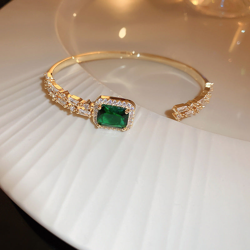 Emerald Open-ended Bracelet Light Luxury Temperament
